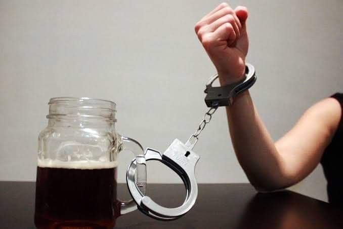 暴饮：不是每天喝酒才危险